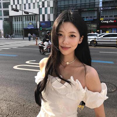 法式Rixo Kelly卷边一字领斜肩短袖t恤设计感荷叶边短款露肩上衣