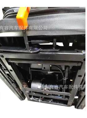 航空模拟舱驾驶员座椅 格拉默式减震座椅飞行操作台U开口座垫座椅