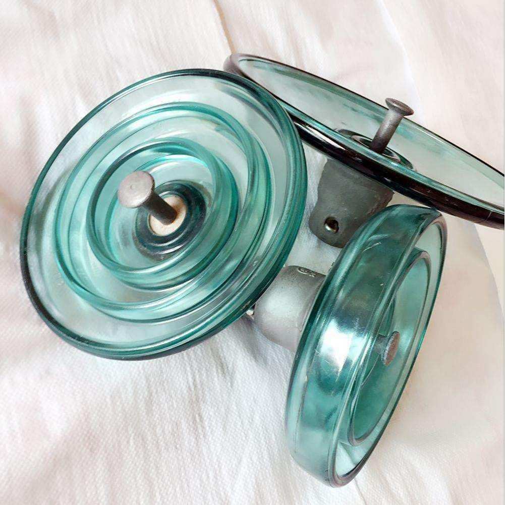 供应耐污型防污钢化玻璃绝缘子U70BP/146-1，(LXHY5-70)