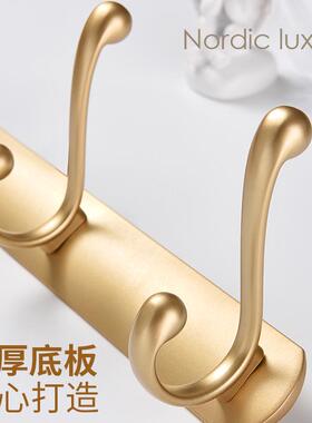 衣柜打孔衣服挂钩轻奢壁挂门后进门玄关鞋柜免打孔衣柜衣帽挂新品