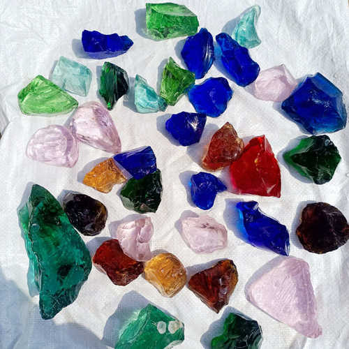 块用玻璃石琉璃用装饰笼园林景观供应不规则用蓝色大块玻璃雕刻石