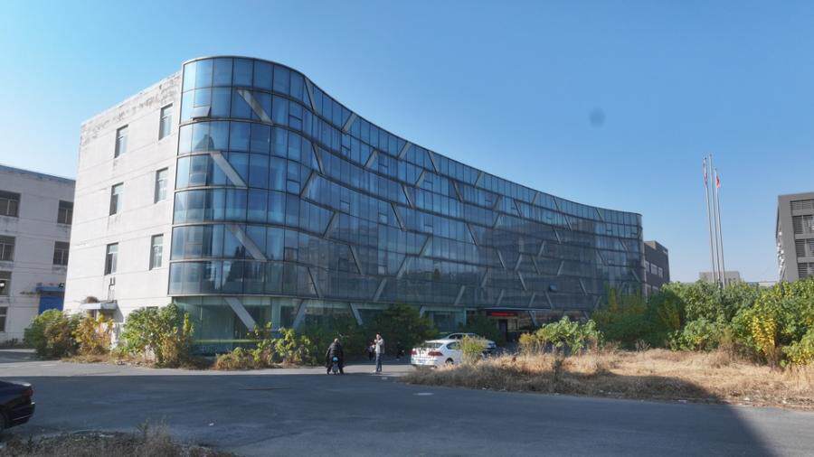 1月18日常州科技公司名下工业用房地产（含附属设施）、机器设备、车辆等破产财产网络拍卖公告