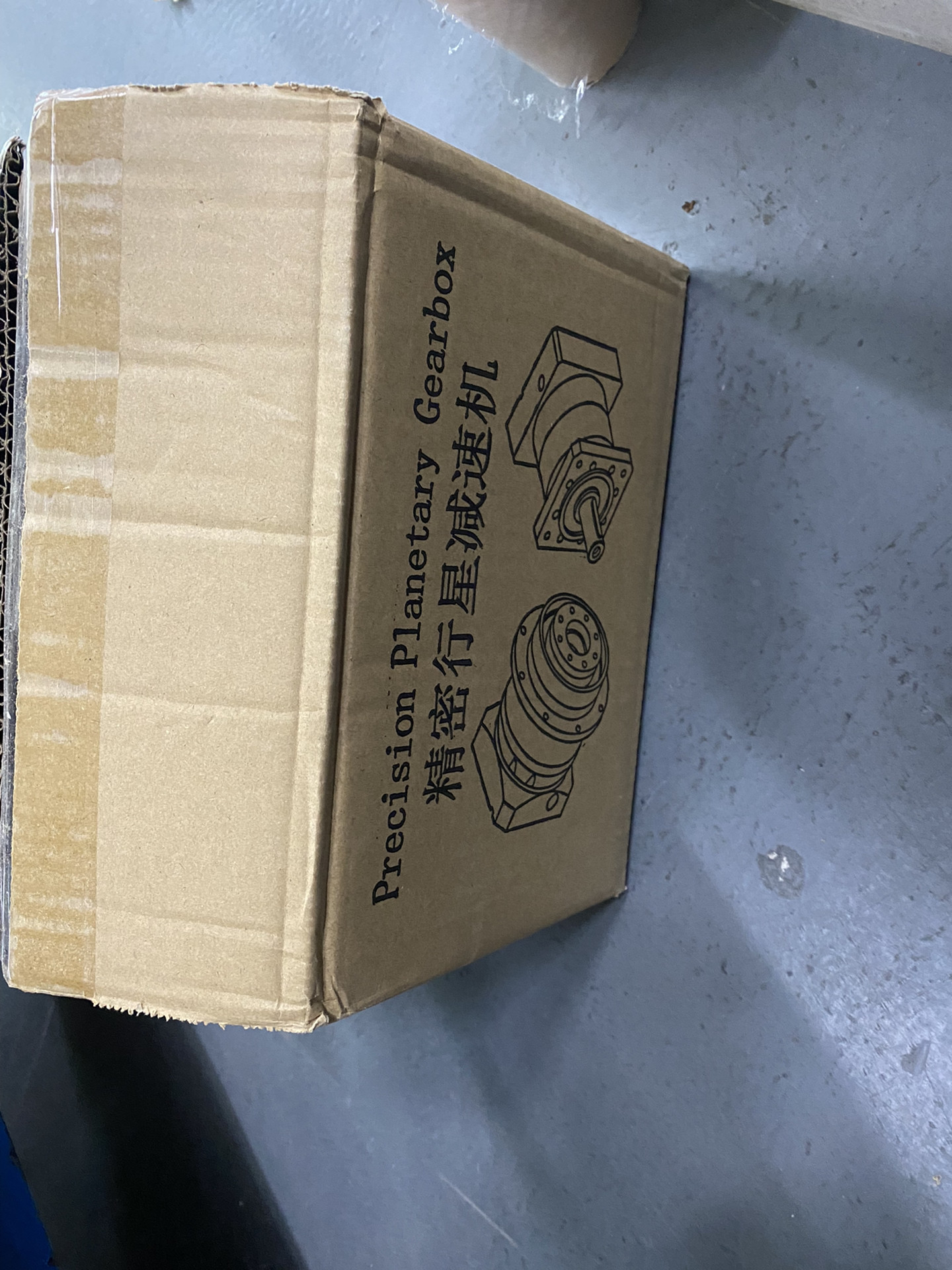 釧盛机电，减速机CPF80-10-S2，一起十四个，其中一个