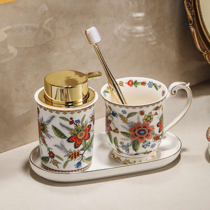 法式复古繁花骨瓷漱口杯卫生间刷牙杯子家用高档牙具洗漱杯套装