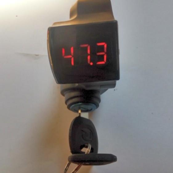 红屏锁+电动车转把电动车配件调速把节气门手把