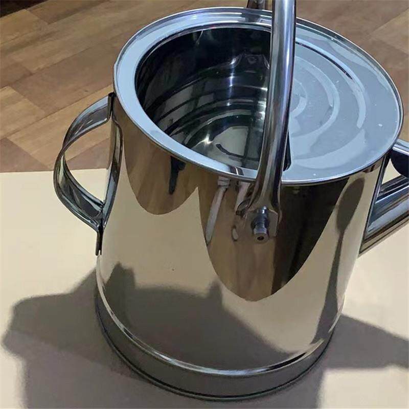 21不锈钢加油桶长嘴手提加壶6L8L1油2L柴桶汽油油桶备627用0油箱