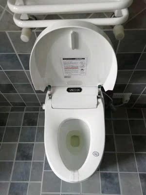 摩普智能全自动感应翻盖水箱坐便器怎么样？被坑前车之鉴感受揭秘