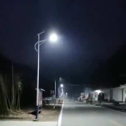 太阳能路灯户外灯6米新农村庭院220V超亮LED大功率小区照明高杆灯