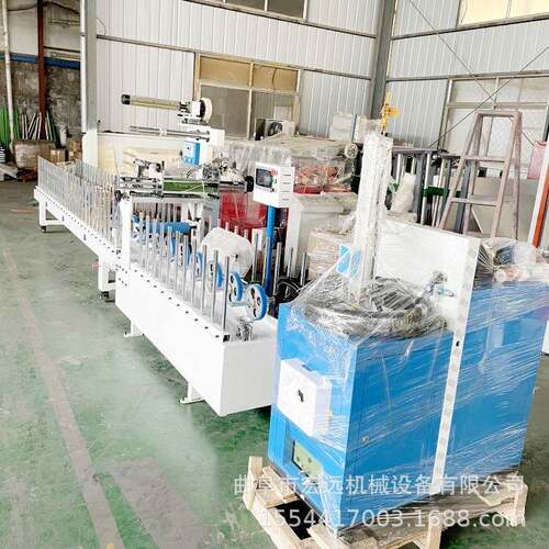 木饰面热胶包覆机 墙板布艺覆膜机 MDF密度板线条包覆木皮设备