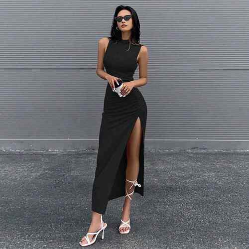 Round neck sleeveless slit dress, wind-driven hip mid