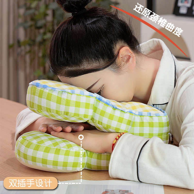 午睡枕趴睡枕办公室午休神器儿童小学生桌上抱枕女生睡觉趴趴枕头