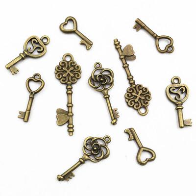 40pcs Key Charms Pendants Antique Bronze plated Metal Retro
