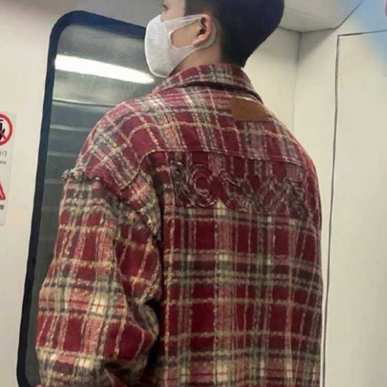 秋冬现货菠萝格面料350g顺毛色织粗纺格梭子红色单面毛呢服装布料,纺织面料/辅料/配套,面料/布类,淘宝优惠券,粉丝福利购,淘宝优惠卷