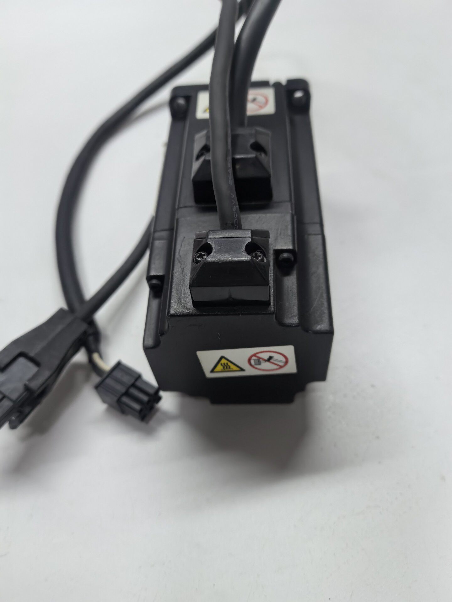 二手拆机汇川伺服电机ISMH1-40B30CB-U231Z刹