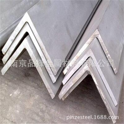 滁州全椒来安角钢销售 国强热镀锌角钢零售货送和县当涂等厂