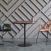 北欧现代简约实木餐桌家用小圆桌奶茶店咖啡店洽谈桌椅组合