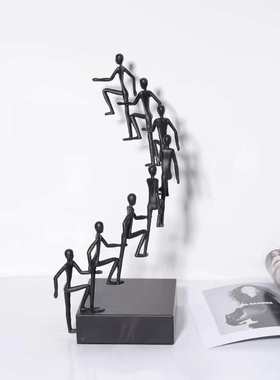 雕塑人物工艺品摆设装售楼处简约步步登高现代创意样板房软摆件