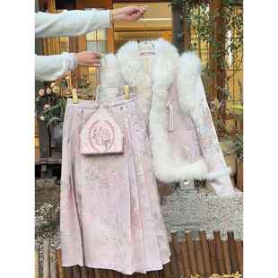 新中式国风粉色外套高级感超好看棉服女深冬装搭配一整套马面裙子