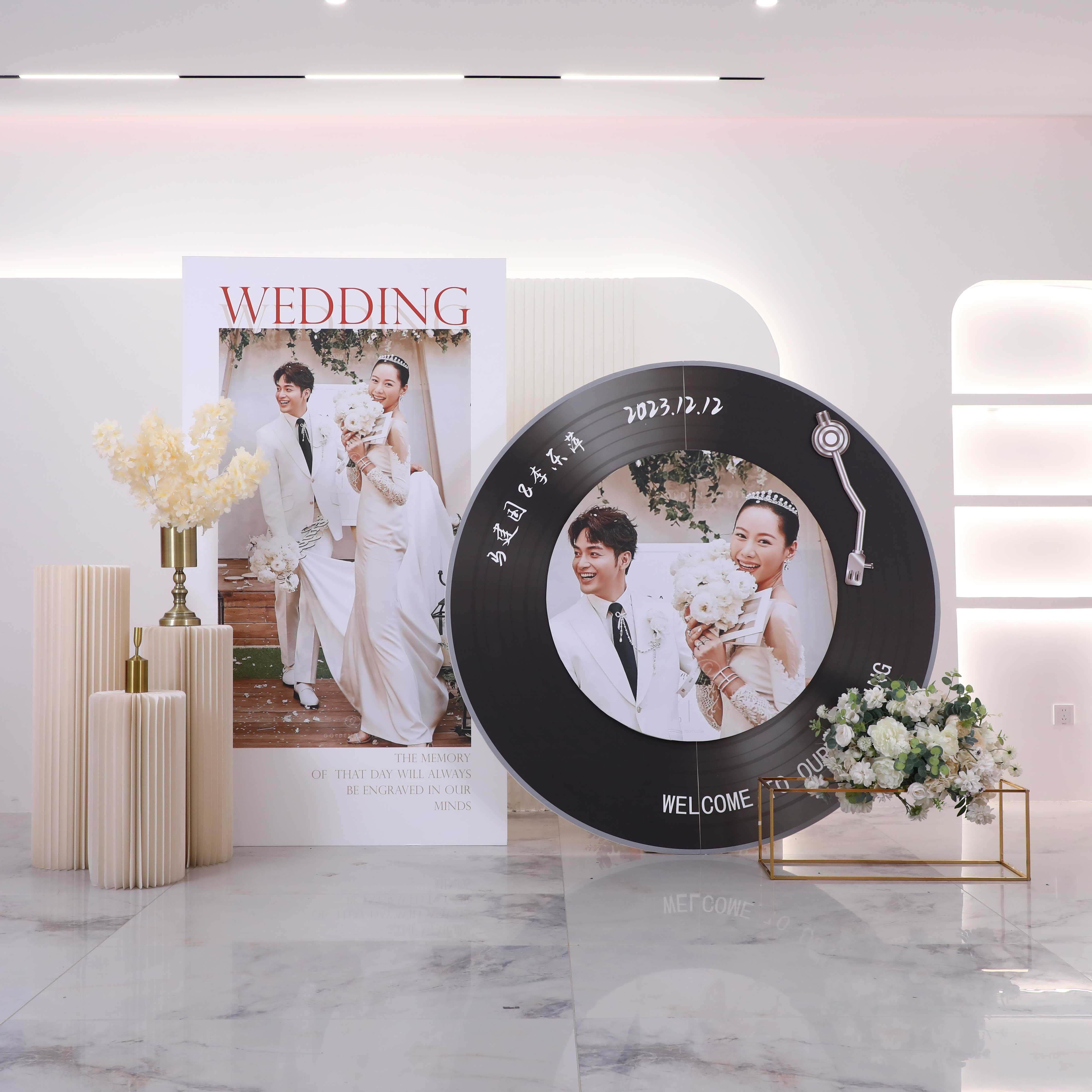 结婚留声机kt板定制照片订婚宴场景气球装饰婚庆现场婚礼背景布置