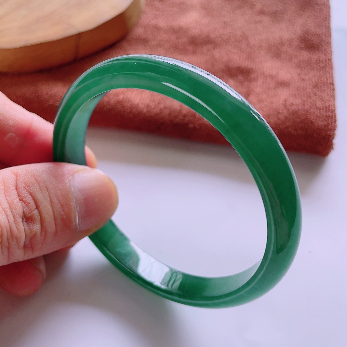 61圈口天然真品翡翠正品 水润气质细腻冰蓝水满色正圈手镯37.77g