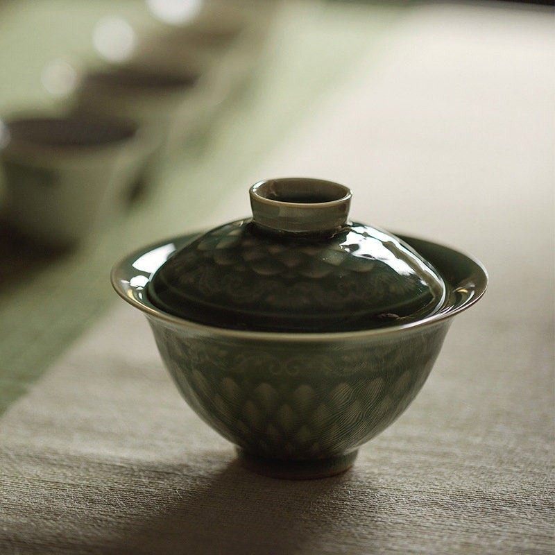 青瓷 手工浮雕盖碗系列 手工浮雕功夫茶具鱼鳞纹不烫手薄胎泡茶碗,餐饮具,盖碗,淘宝优惠券,粉丝福利购,淘宝优惠卷