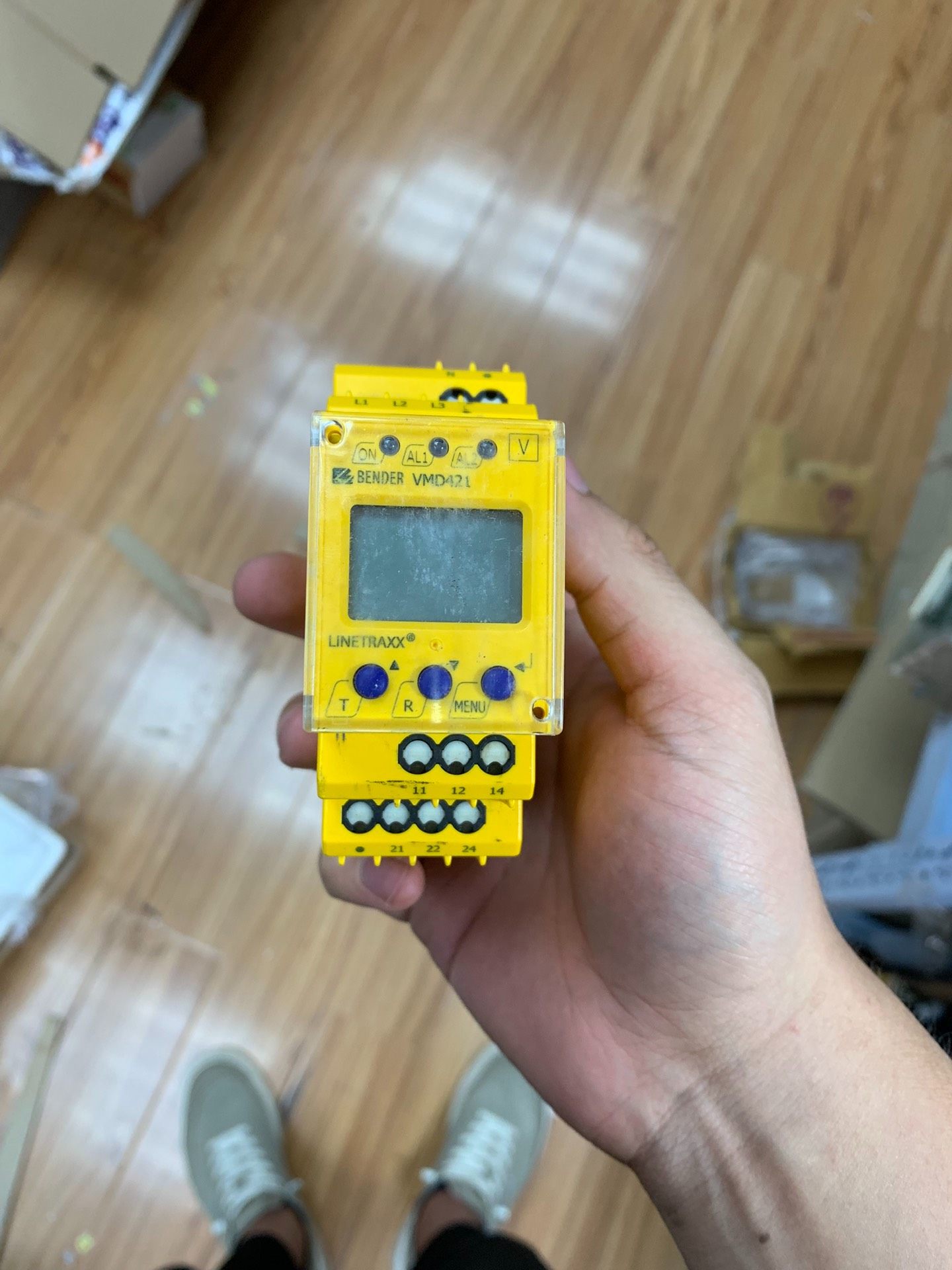 VME421H-D-3  BENDER模块原装拆机、成色很不