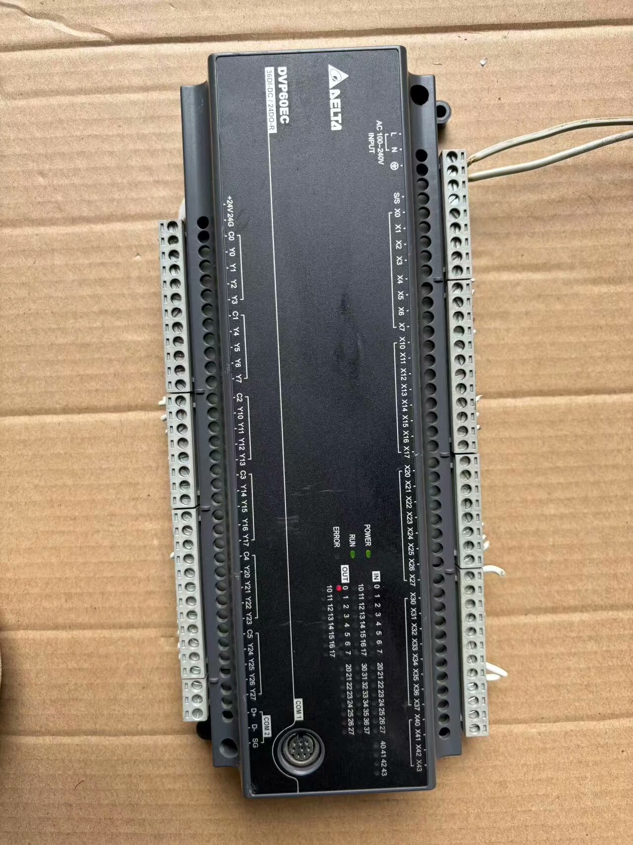 二手拆机台达PLC，实物拍摄。