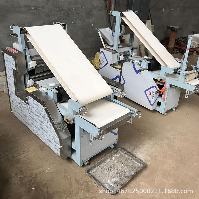 甘肃肉夹成馍700型机 自设动成烩面皮机 商用型馄饨白吉馍加工机