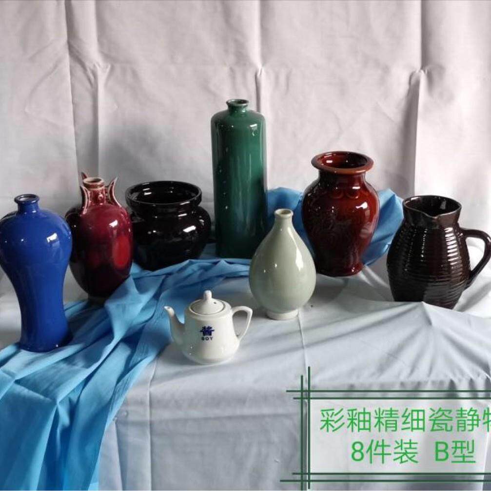 学生铅笔素描，水粉颜料，水彩颜料，油画作品等彩陶静物