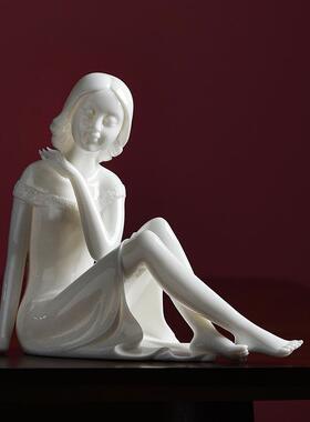 式古典陶瓷美中女摆件家人居厅博客古架装82589饰创意白瓷物工艺