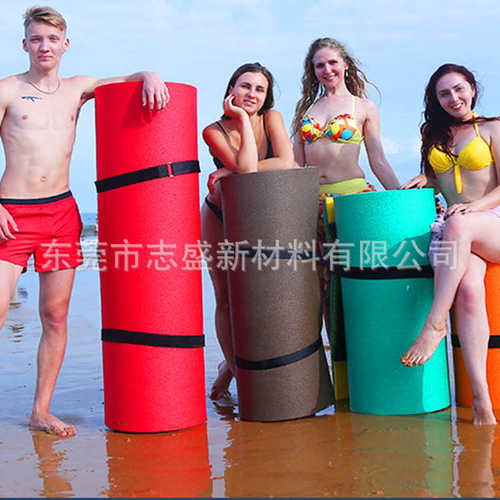 彩色海边XPE浮漂垫XPE浮力毯浮床聚乙烯xpe魔毯运动户外水上游玩