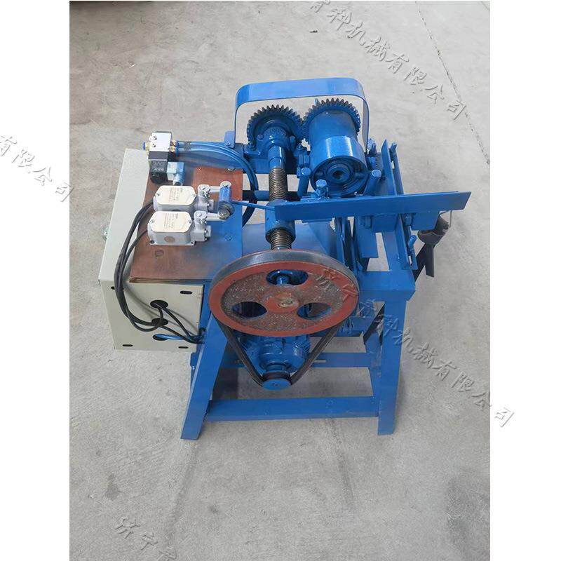 Wood engraving machine 小型扫把杆木棒螺纹攻丝机 圆木棒开牙机