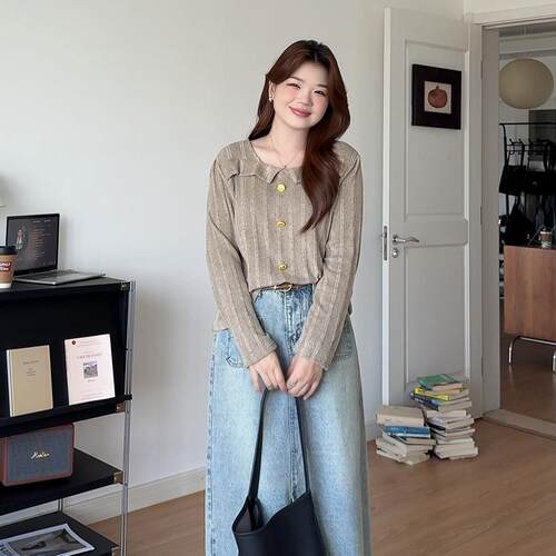 微胖的喵喵 大码女装mm秋季穿搭显瘦打底衫通勤针织长袖上衣 8639