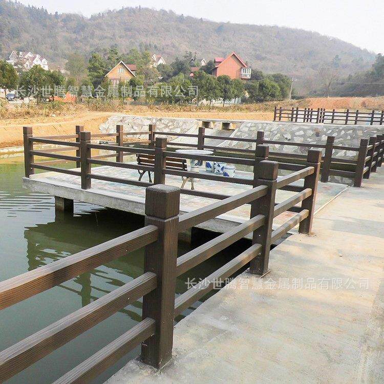 水泥仿木护栏河道景区混凝土围栏新农村庭院池塘仿树藤栏杆成品