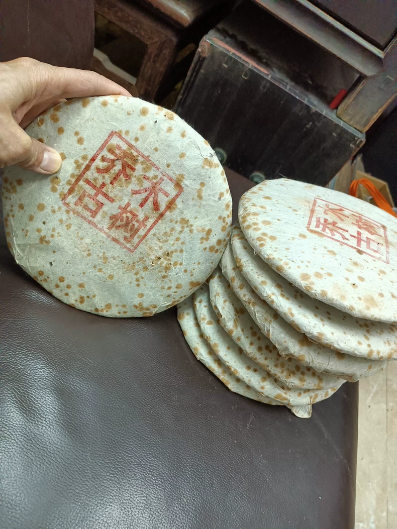 喬木古樹純料普洱生茶！10年以上！ 普洱茶 BUASHOP普洱老茶