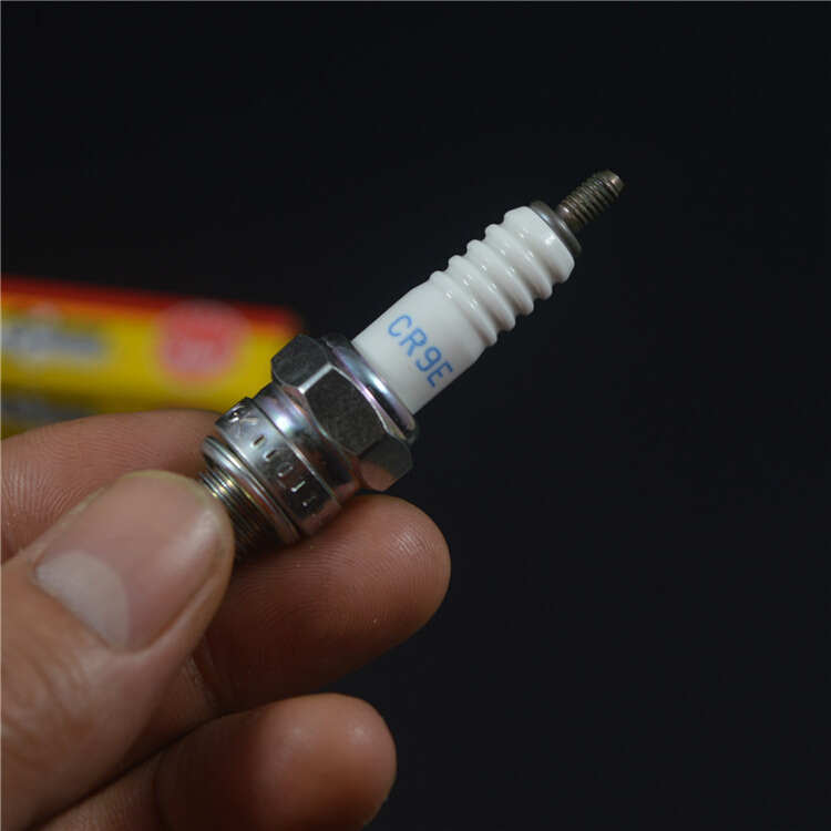 适配摩托车赛科龙RX1火花塞ZS150-51ZS200-51火花塞原装