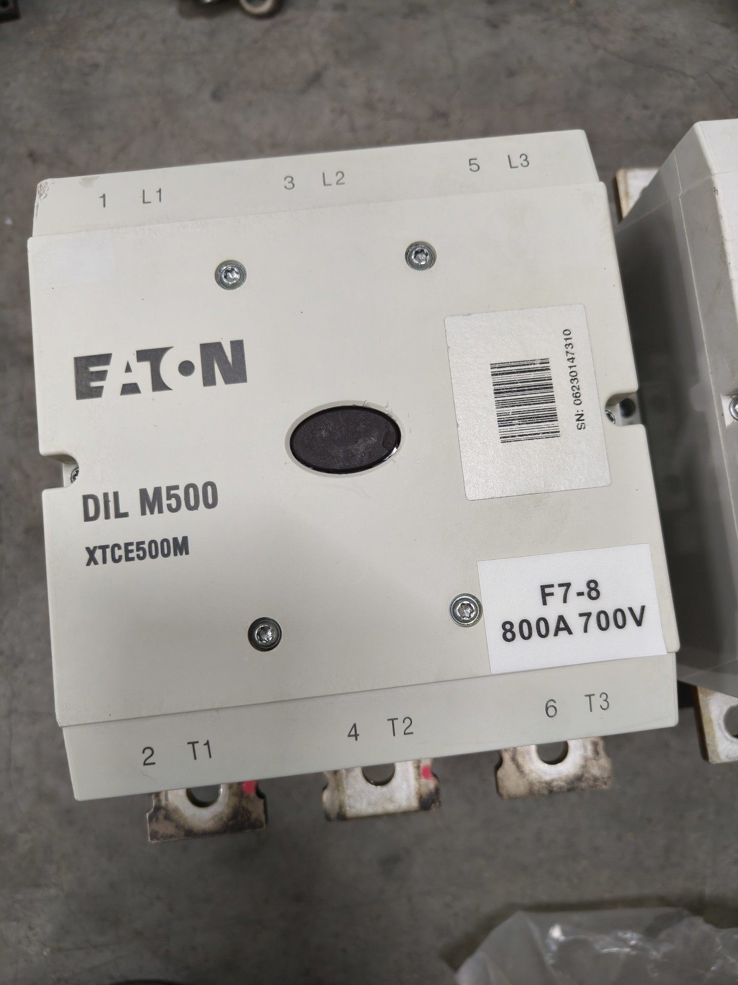 伊顿DIL M500接触器，型号XTCE500M  DC24