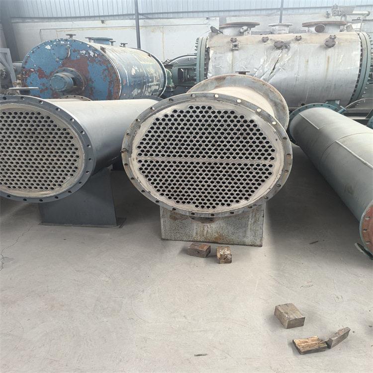 专业生产各种型号材质冷凝器 图纸定制生产 化工制不锈钢换热器
