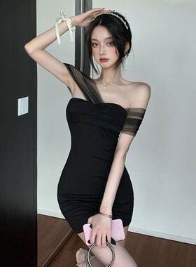 晚礼服夜总会女装夜场黑色小礼服短款性感网纱拼接包臀抹胸连衣裙