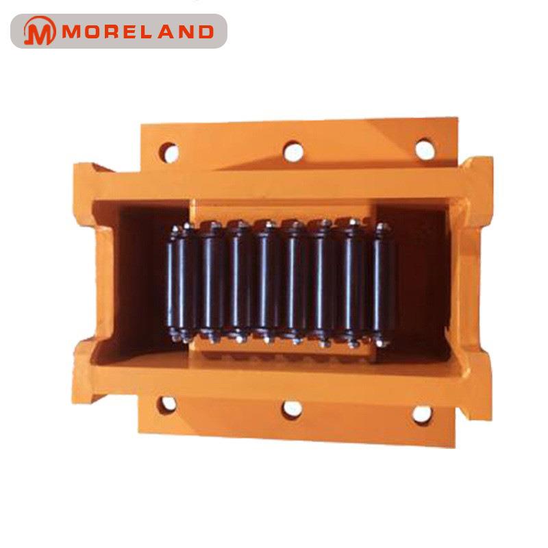 CRB履带式搬运坦克车 工字钢方钢专用小坦克 履带式坦克车