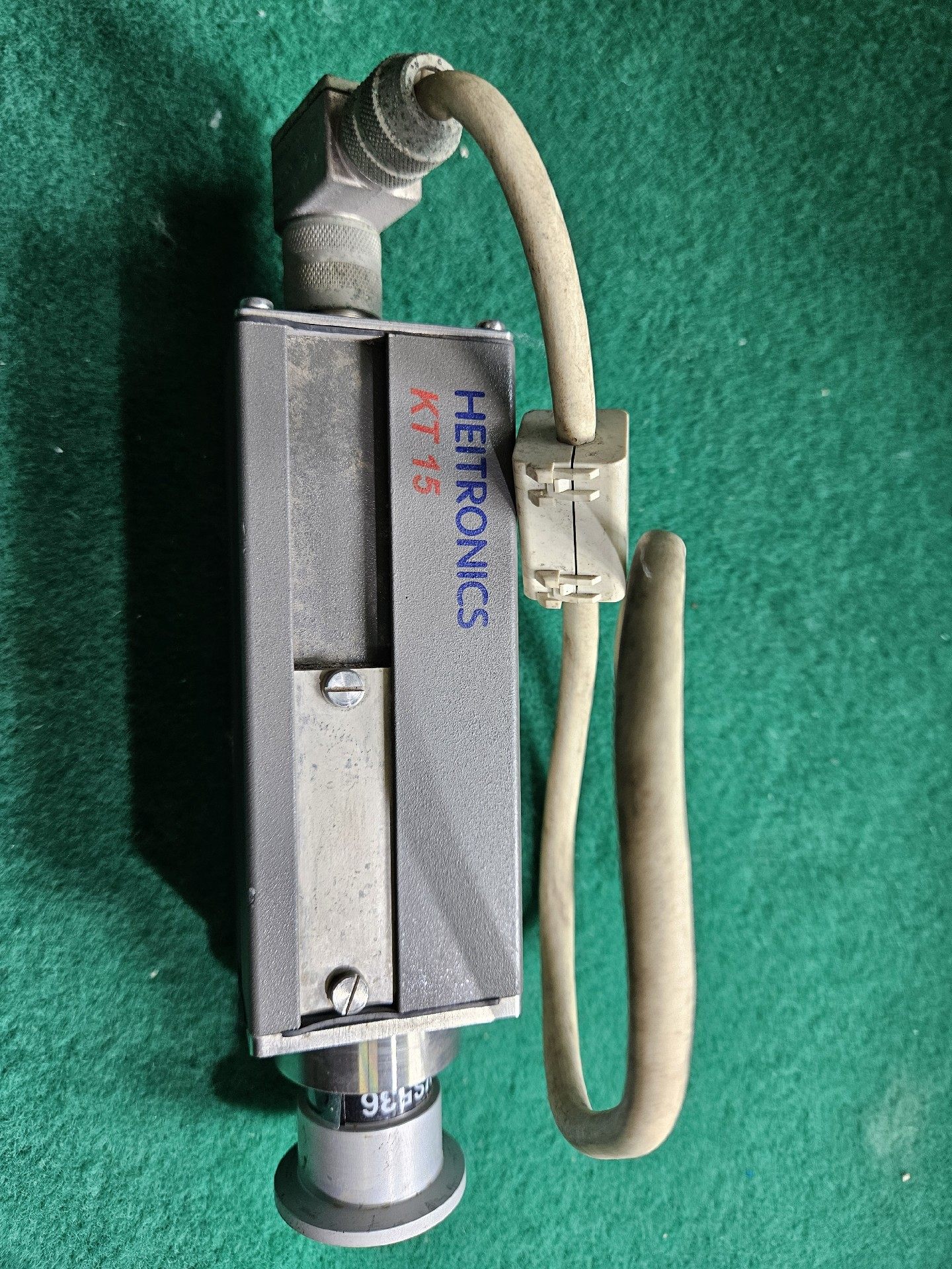 德国HEITRONICS/KT 15.42 IIP红外测温仪