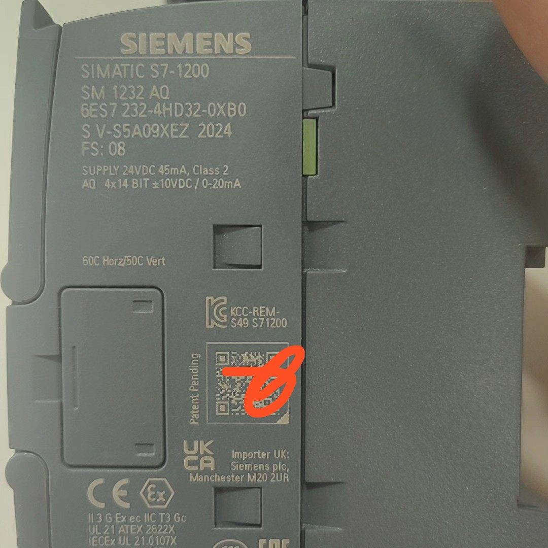 西门子6ES7232-4HD32-0XB0全新裸机。