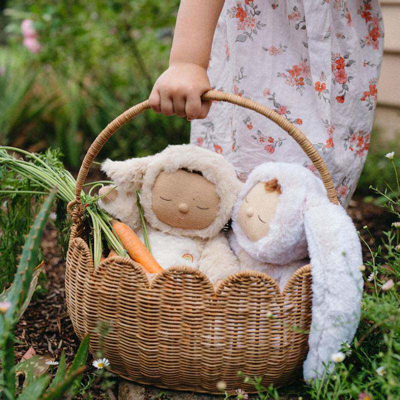 北欧藤编郁金香花朵型收纳筐儿童户外手提筐野餐篮手工编织花篮