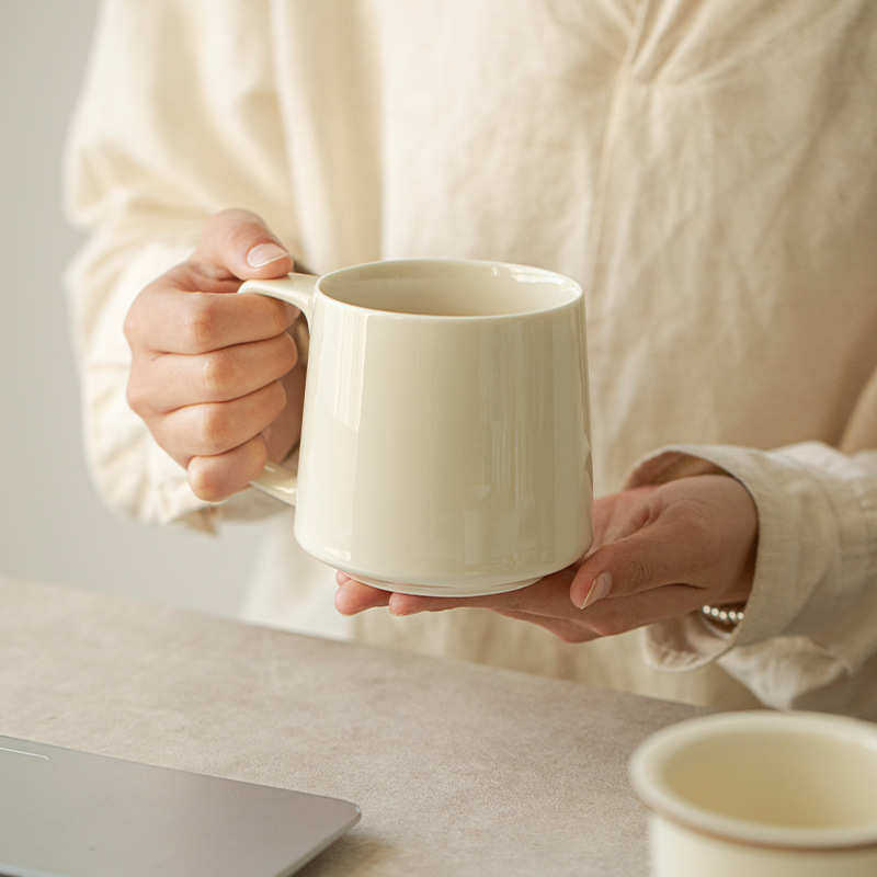 初璞 奶黄色陶瓷茶杯精致茶水分离杯办公室个人泡茶杯高级感水杯