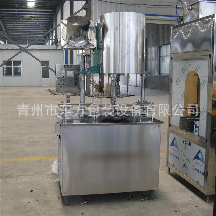 厂家供应液体灌装机械全自动塑料盖封盖机矿泉水封口机密封