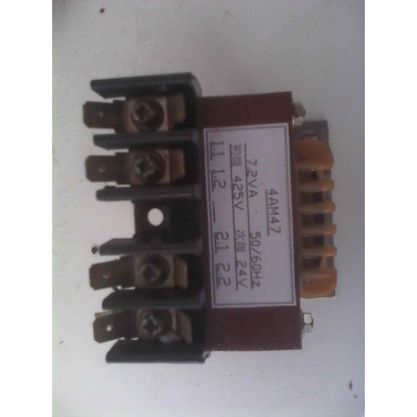 1FC5发电机测量变压器4AM47 7.2VA 50-60HZ 425V/24V