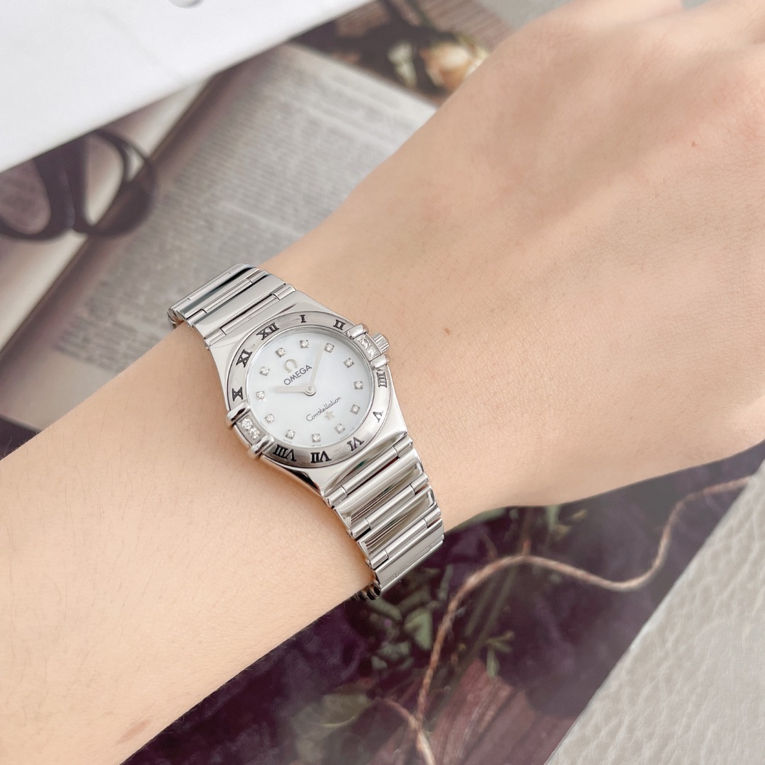 一口价[98新]欧米茄公价24000星座1566.76.00镶钻石英女表