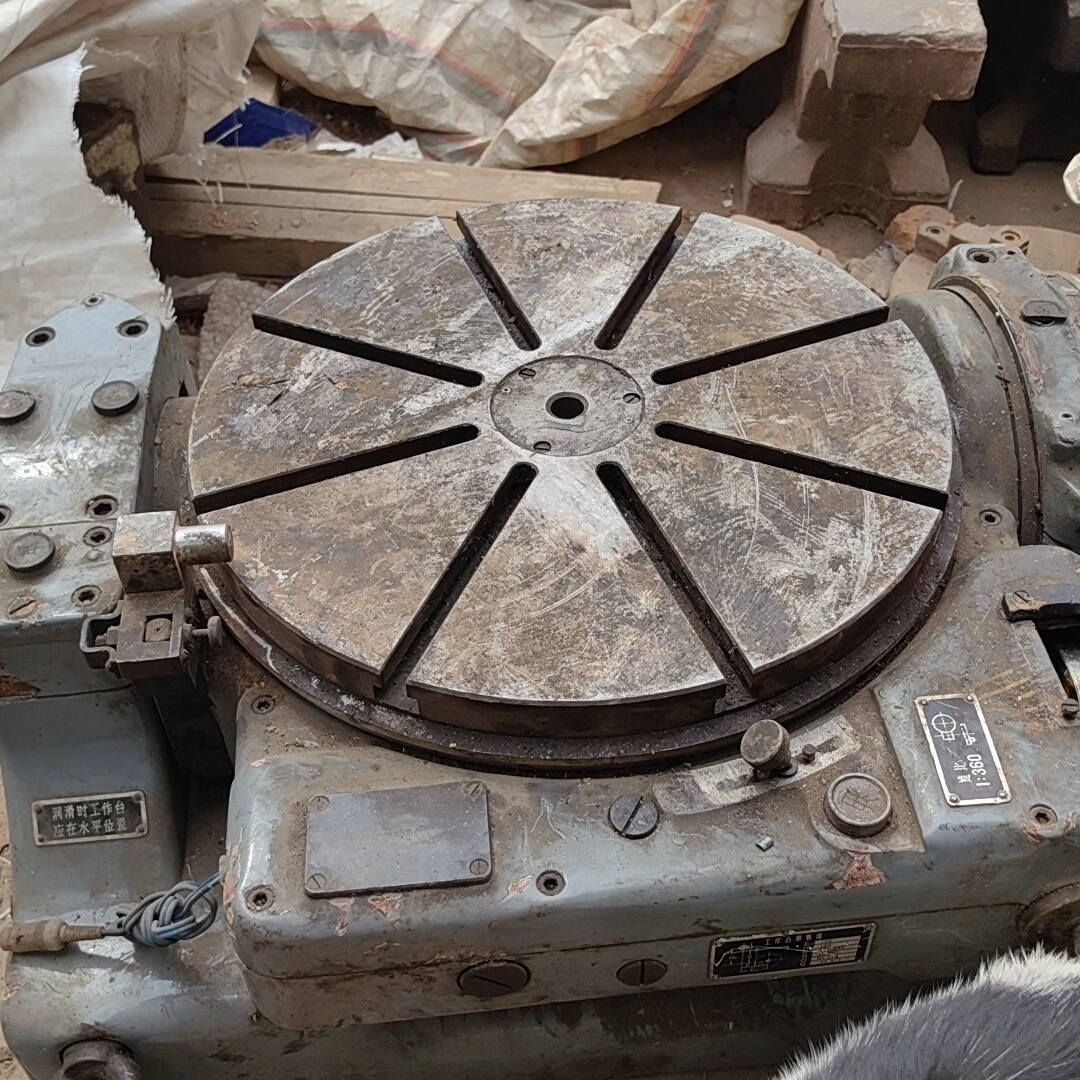 440可倾斜回转工作台，角度分度盘回转盘，台面直径440，成