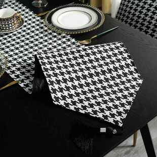 简约现代白轻奢北欧餐几桌布饰布茶中间茶台布艺长条 高档黑桌旗装