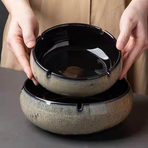 陶瓷烟灰缸创意办公室家用中式客厅茶几大号个性复古摆件潮流茶桌